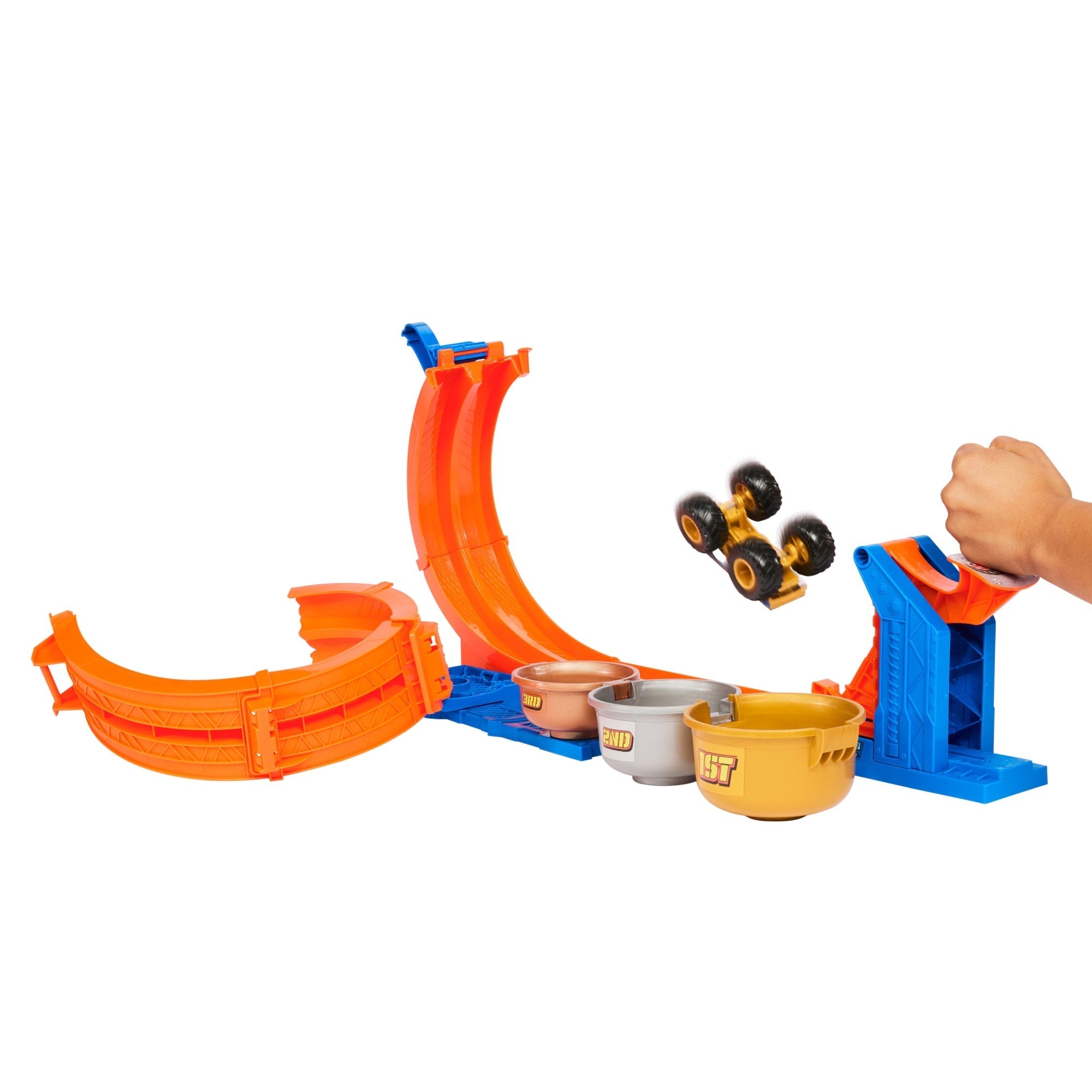 Hot Wheels Monster Trucks Loop-And-Flip Trophy Challenge Playset & Die-Cast Bigfoot Toy Truck